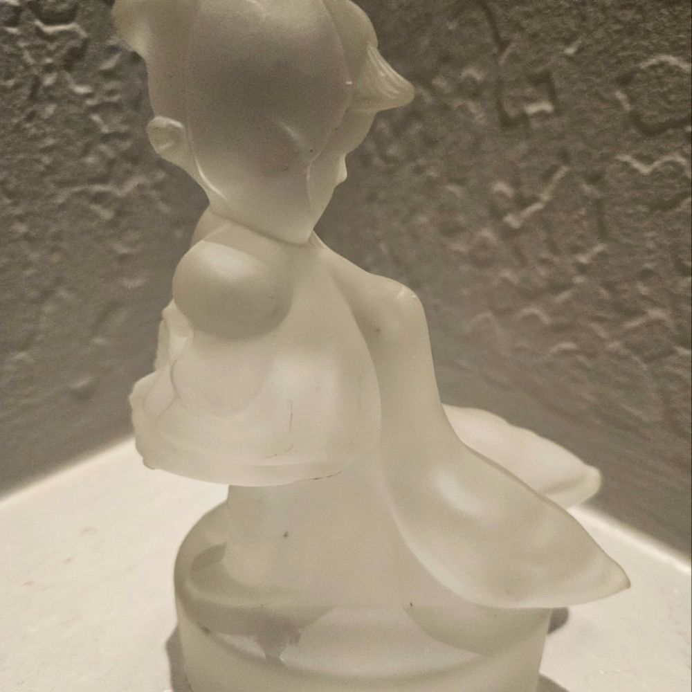 L.E. Smith Goose Girl Figurine for Hummel Frosted Glass 6"